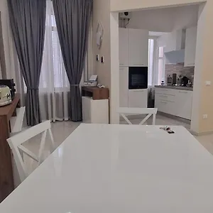 Bed & Breakfast La Dimora Di Parthenope, Napoli